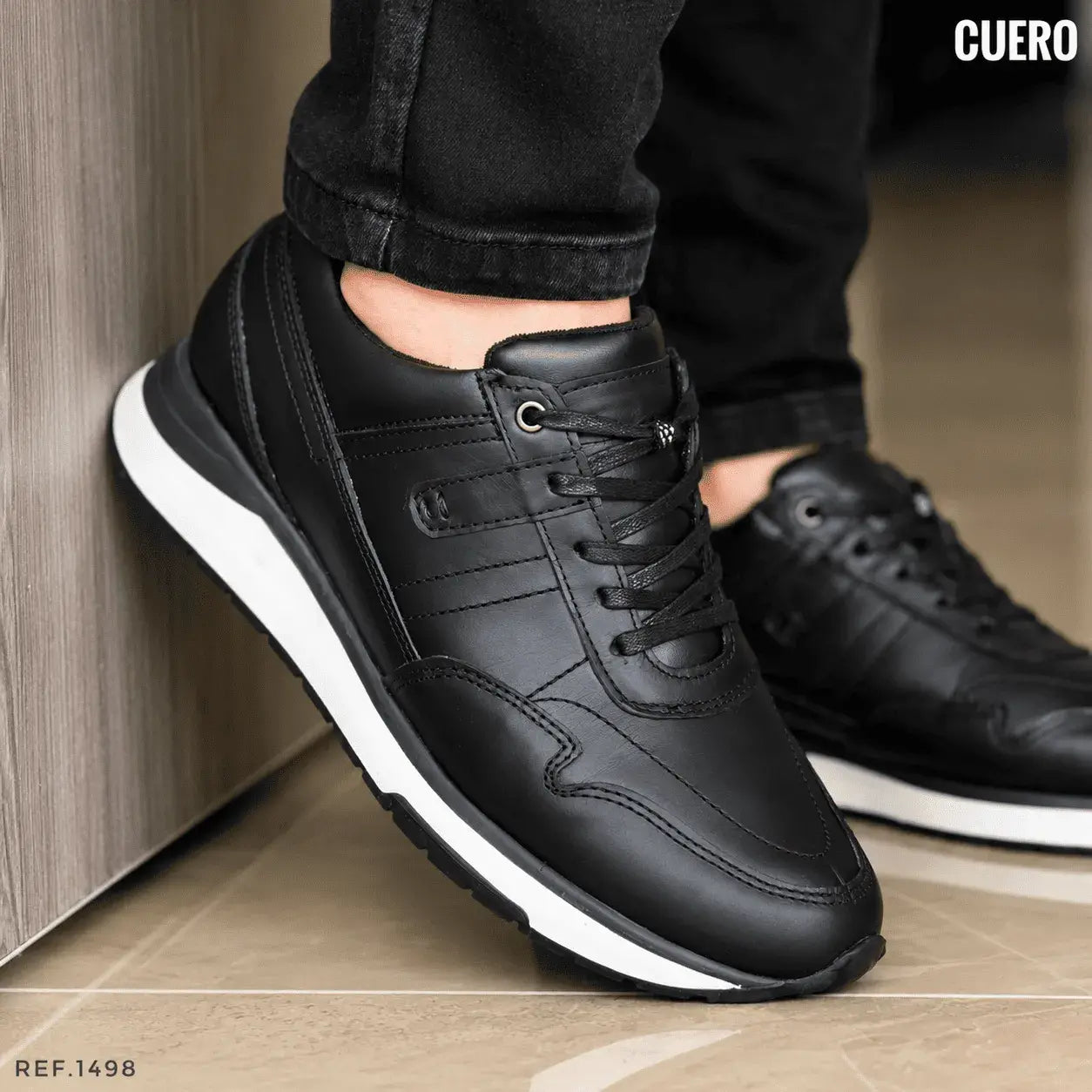 Zapato sport para hombre en cuero encerado con plantilla confort y suela TR resistente. Cómodo, elegante y versátil para oficina, reuniones y uso diario.