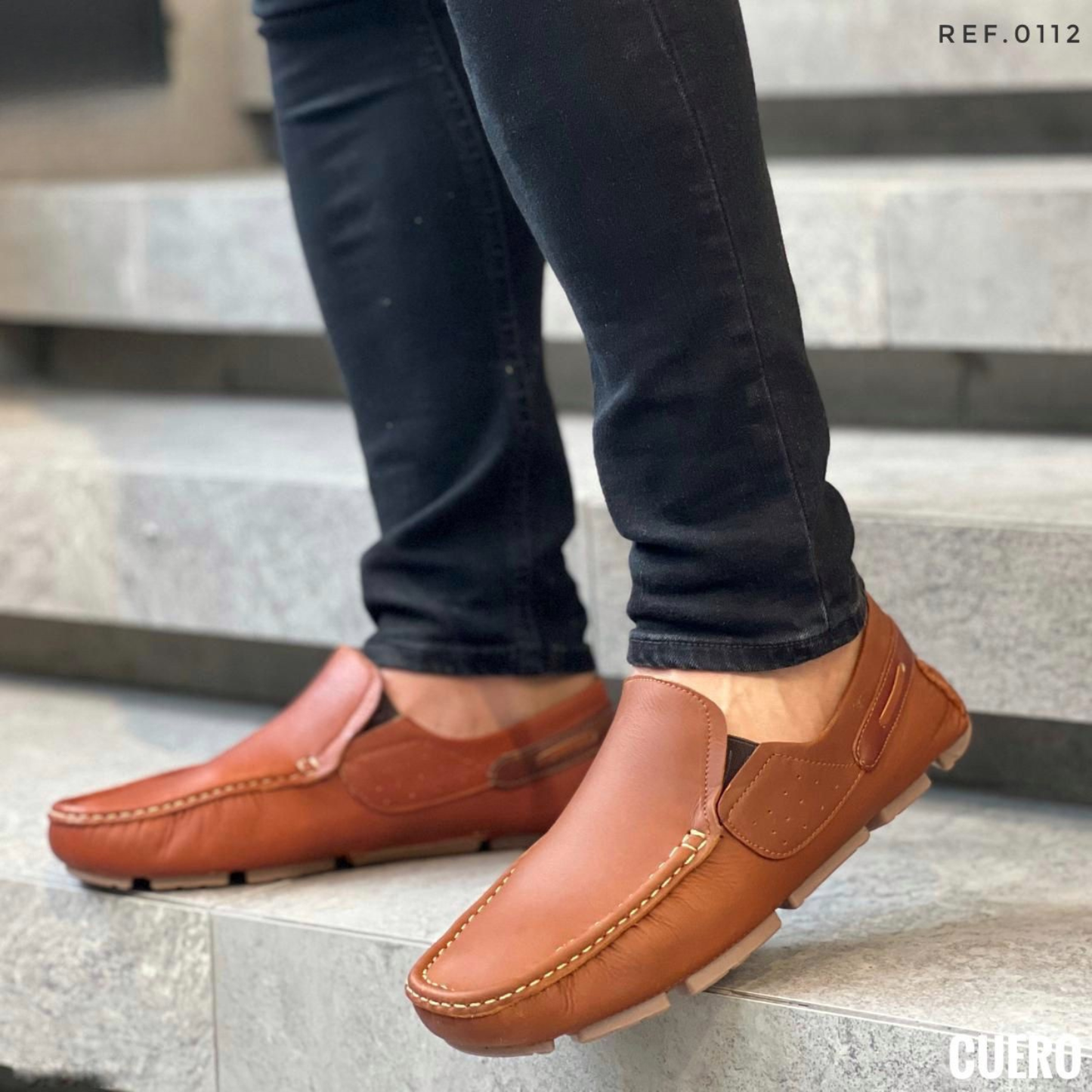 Mocasín Tejido en Cuero Encerado – Estilo Artesanal con Acabado Premium
