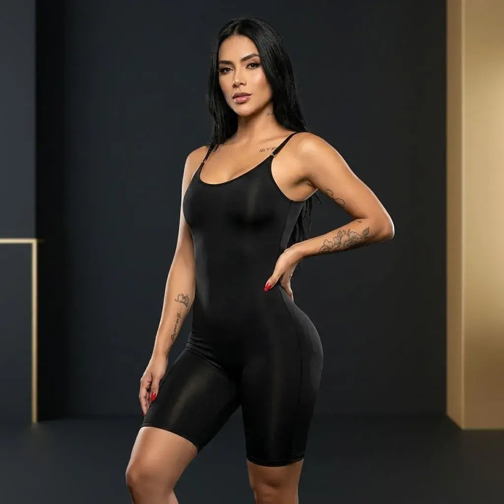 Faja Completa Moldeadora de Soporte Diario para dama. Prenda elástica, transpirable y discreta para soporte en abdomen, cintura, espalda y caderas.