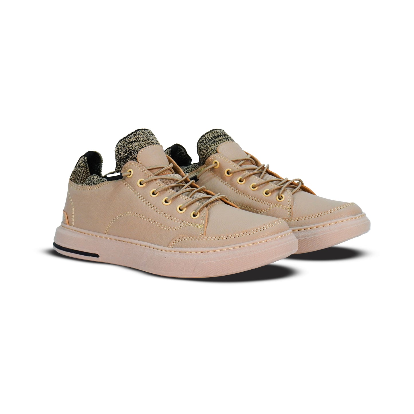 Tenis Loney para hombre en cuero sintético con suela antideslizante. Diseño urbano, cómodos y resistentes para uso diario en Colombia.
