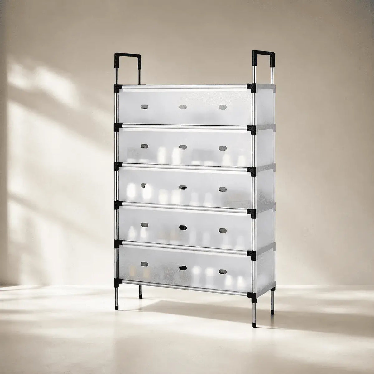 Zapatero organizador cerrado de seis niveles y medidas de 66 x 29 x 110 cm, ideal para ordenar y proteger el calzado en espacios reducidos.
