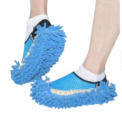 Zapatones de microfibra para limpiar pisos mientras caminas. Reutilizables, absorbentes y prácticos para limpieza diaria sin esfuerzo.