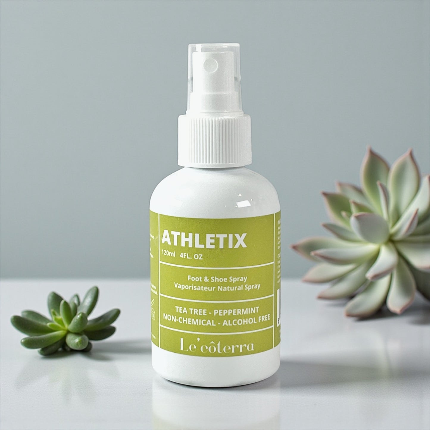Spray desodorante íntimo Le’côterra frescura duradera controla olores y brinda sensación de limpieza cuidado diario suave y práctico