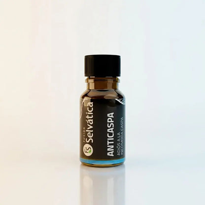 Ampolleta capilar anticaspa que ayuda a limpiar el cuero cabelludo, controlar la descamación y regular la grasa, aportando frescura y equilibrio capilar.