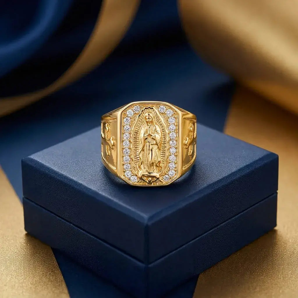 Anillo Religioso en rodio con acabado brillante, opción dorada o plateada y diseño espiritual, ideal para uso diario, regalo y ocasiones especiales.