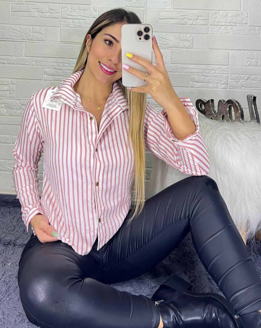 Compra blusa manga larga para mujer en tela chalis, ligera, suave y cómoda, talla única S a M ideal para uso diario.