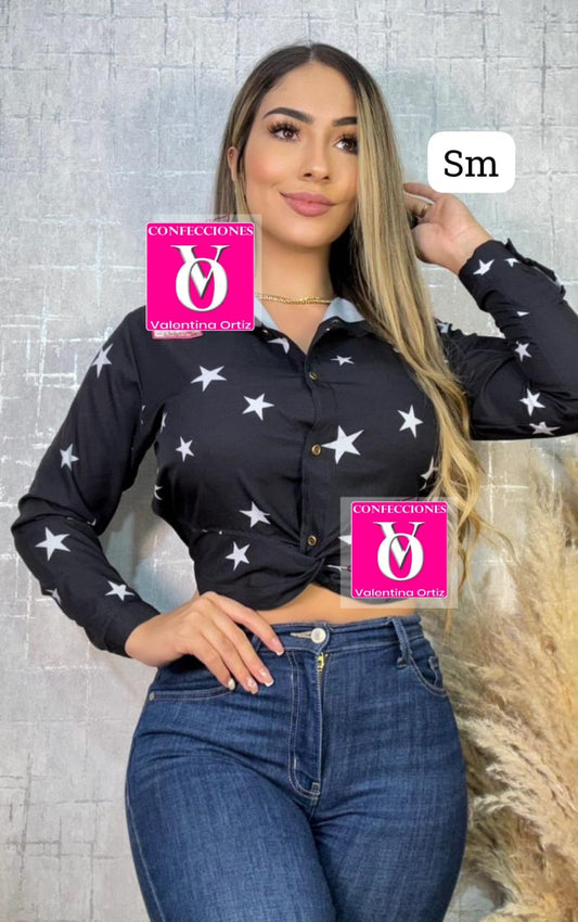 blusa para mujer en tela chalis, ligera, fresca y elegante, ideal para outfits cómodos y uso diario.