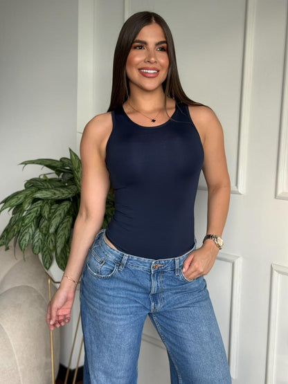 Compra body manga sisa para mujer en tela suave y elástica, talla única con ajuste perfecto, ideal para looks cómodos y versátiles.