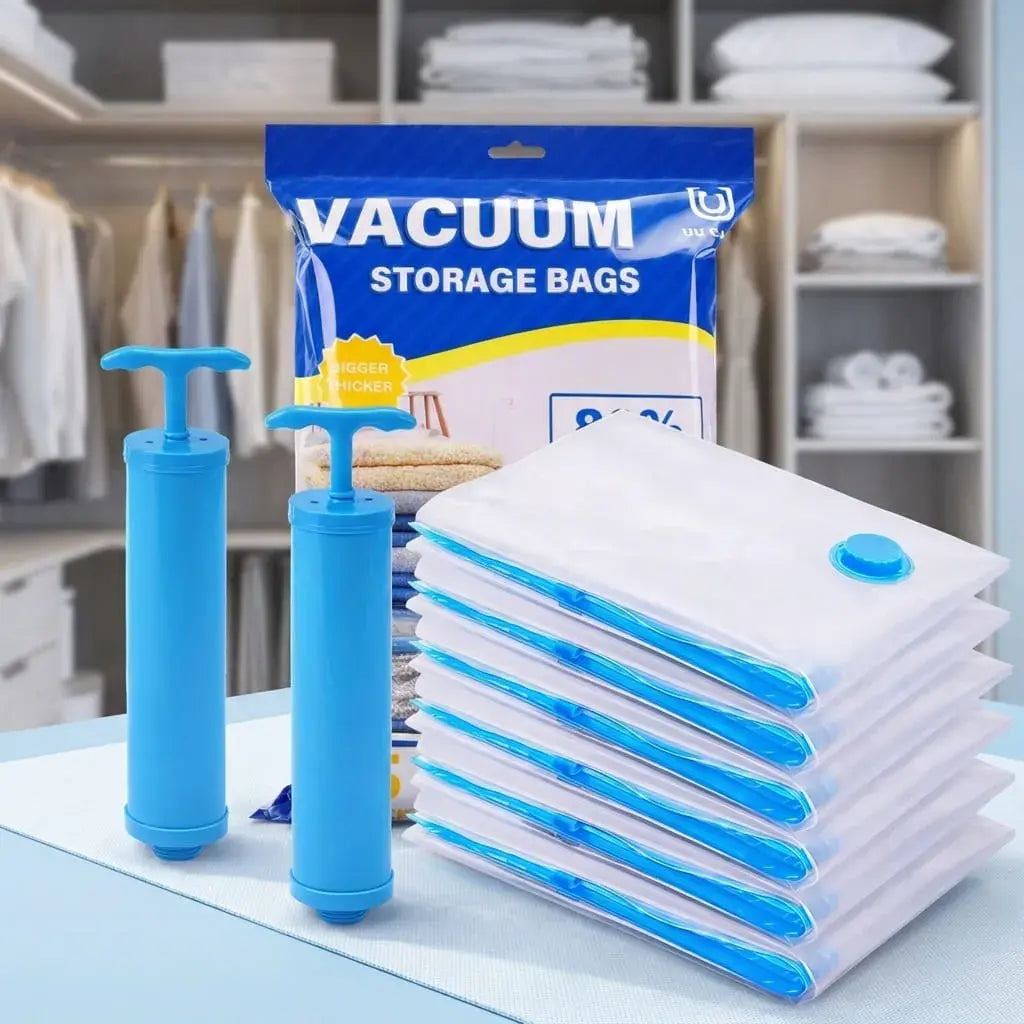 Set de 5 bolsas para empaque al vacío con bomba manual, tres tamaños y cierre hermético. Ideal para ahorrar espacio al guardar ropa, cobijas, sábanas y textiles.