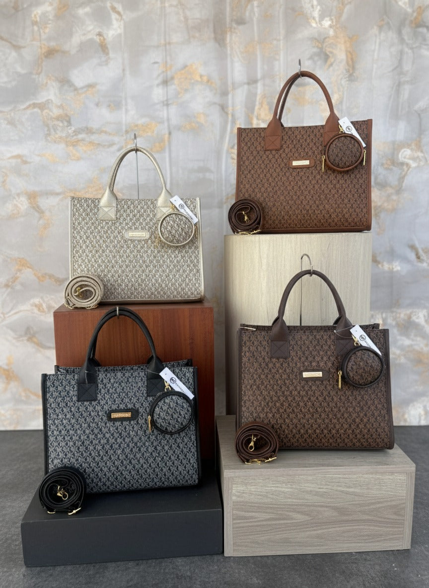 Bolso para mujer estilo MK Dalia importado en material sintético premium. Diseño elegante con monedero incluido, amplio espacio y correa ajustable.