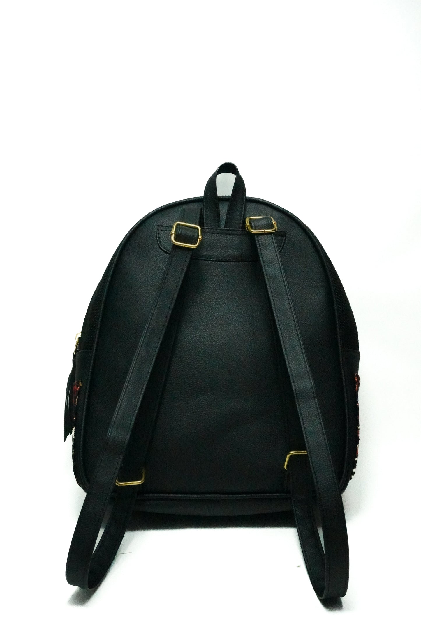 Bolso Techy premium en sintético tipo cuero con compartimentos y herrajes dorados. Amplio, elegante y funcional para trabajo, universidad o viajes en Colombia.