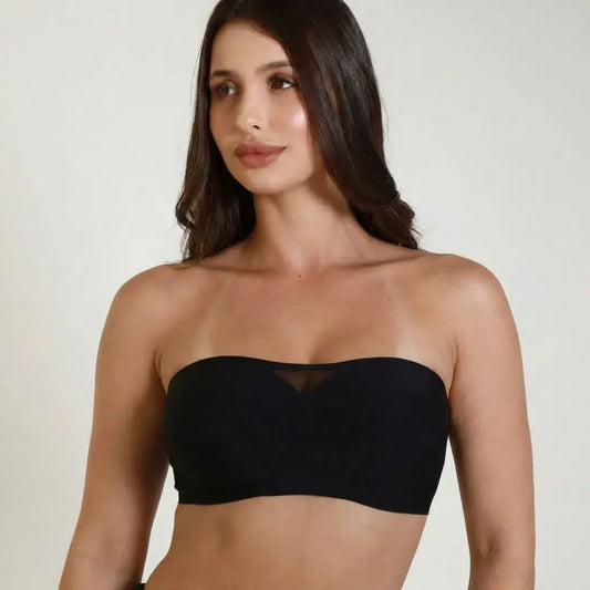 Brasier invisible sin tirantes con efecto push up y diseño adhesivo reutilizable. Ideal para vestidos escotados y prendas con espalda descubierta.