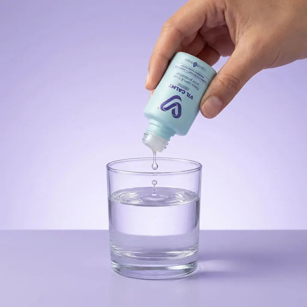 Probiótico líquido con extractos naturales y prebióticos que apoya la calma, la relajación y el equilibrio emocional desde el intestino.