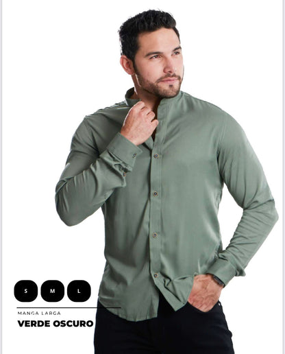 Camisa para hombre cuello Neru en seda mango clásica, talla única adaptable de S a XXL. Diseño elegante con envío rápido en Colombia.