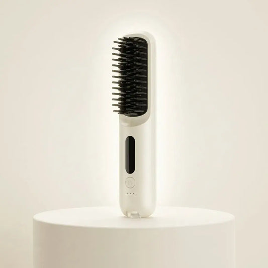 Cepillo alisador eléctrico para cabello con temperatura ajustable, diseño ergonómico y tecnología antifrizz. Ideal para uso en casa, viajes y peinado diario.
