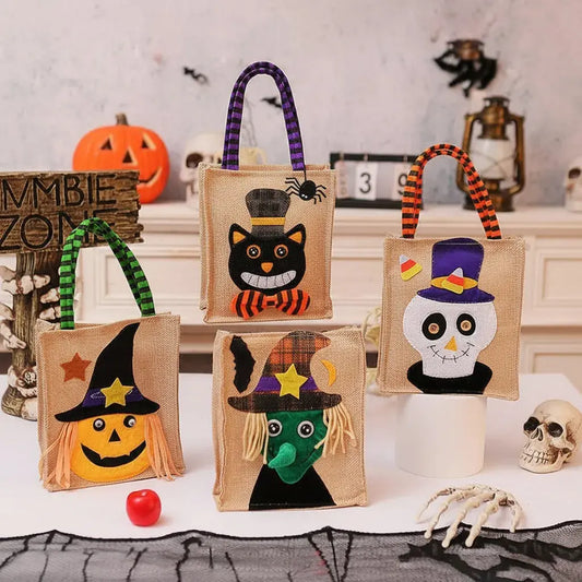 Compra cesta infantil de Halloween en yute y fieltro reutilizable para dulces y truco o trato. Diseños de Calabaza, Bruja, Calavera y Gato Negro.