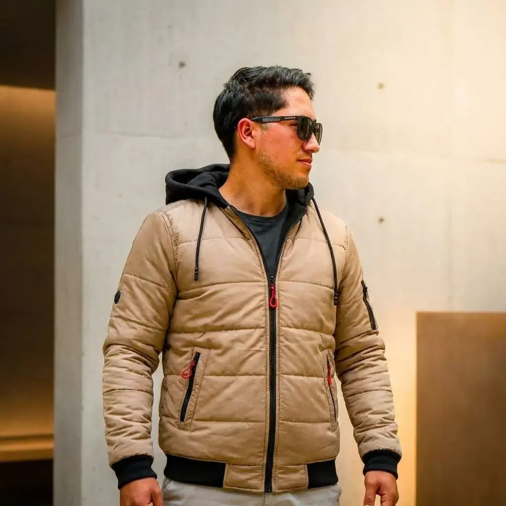 Compra chaqueta acolchada doble faz en nylon con forro ovejero, disponible en tallas S a XXL. Abrigo, calidad y envío rápido en Colombia.