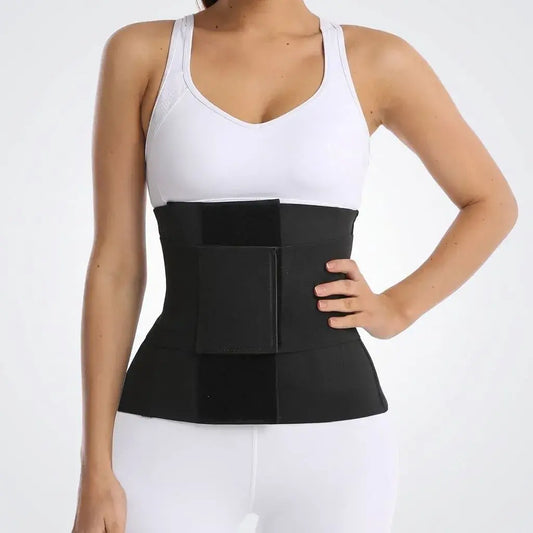 Cinturón lumbar ajustable Cintuflex con velcro, tela transpirable, varillas de soporte y diseño cómodo para uso diario, caminatas o entrenamiento ligero.