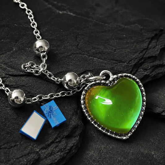 Collar corazón de emociones con cadena de acero inoxidable, dije que cambia de tonalidad, ajuste de 40 más 5 cm y caja de regalo incluida.