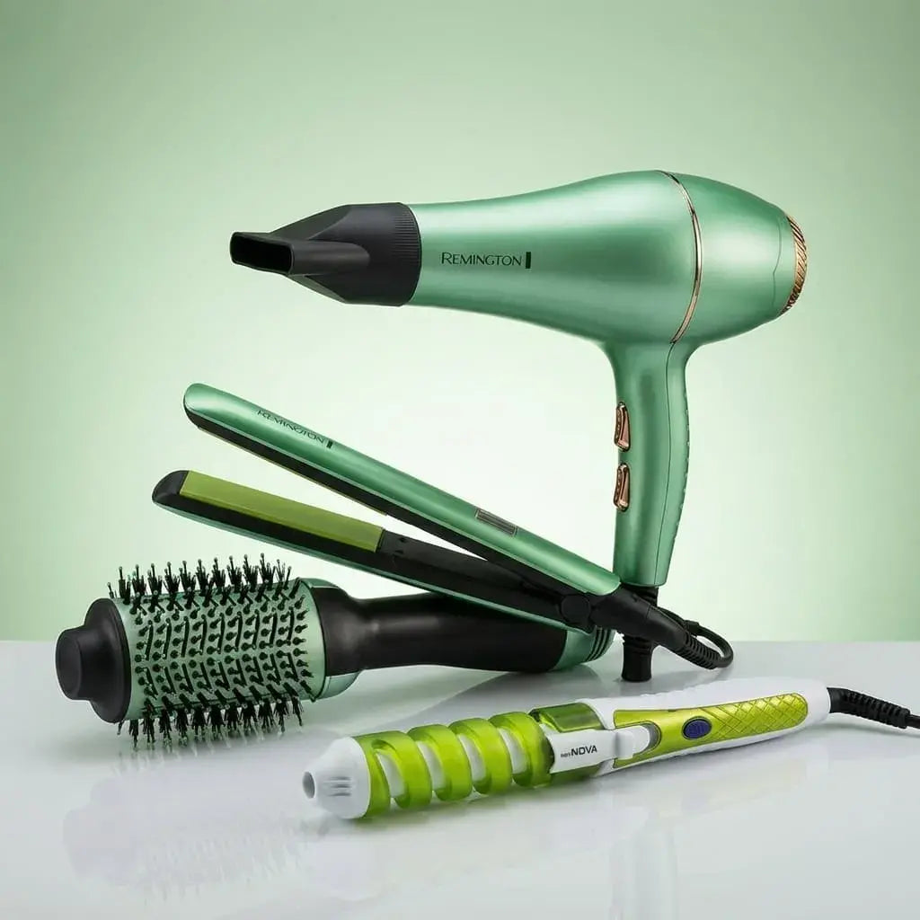 Combo capilar 5 en 1 con plancha Remington, cepillo secador Aguacate, secador Keratin Protect, rizador y parches Kinoki para tu rutina de cuidado personal.