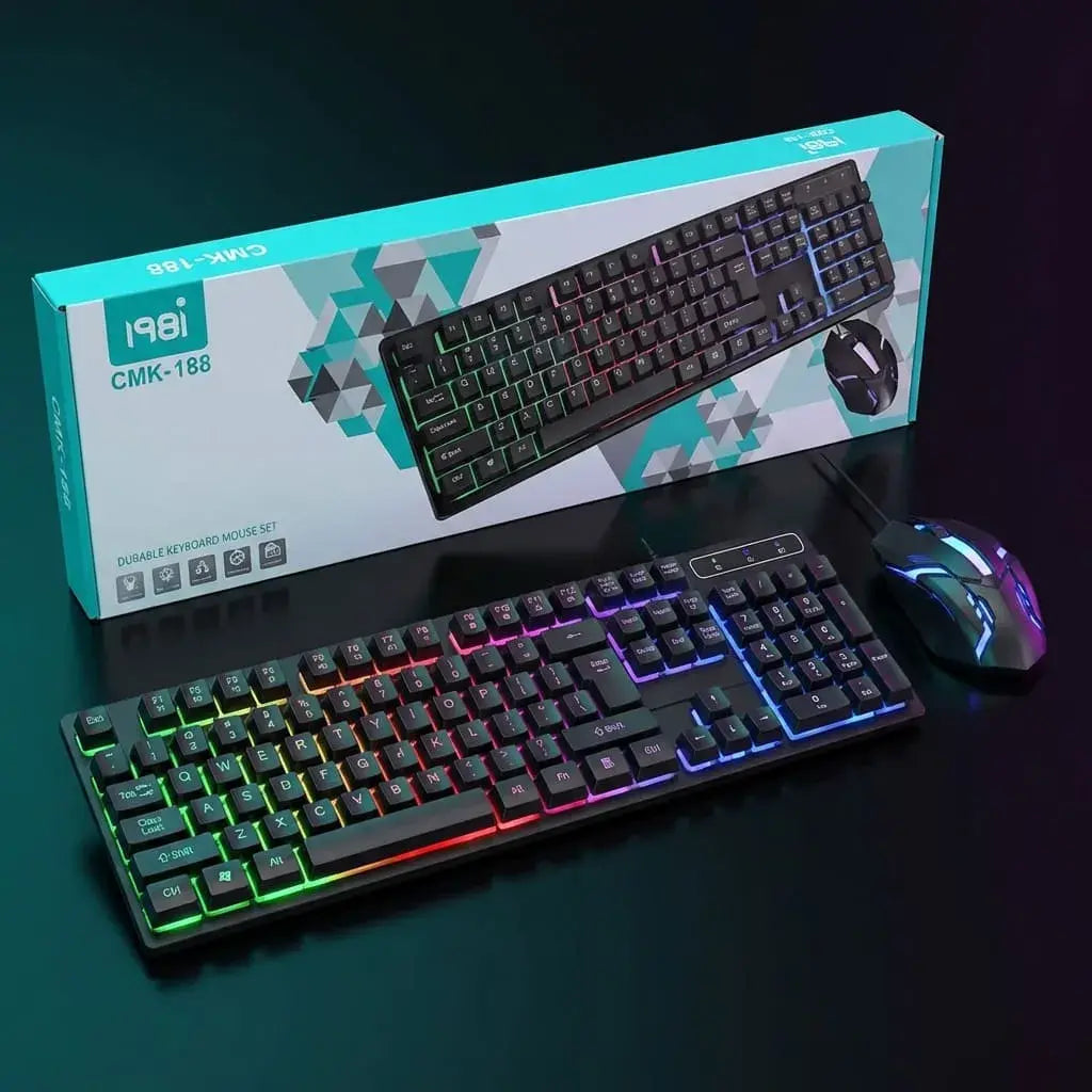 Combo gamer con teclado retroiluminado RGB y mouse alámbrico USB, compatible con Windows y Mac, ideal para juego y uso diario.