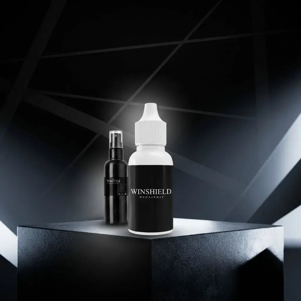 Combo con reparador de vidrio 10 ml y antióxido 30 ml para mantenimiento básico de cristales y superficies metálicas. Ideal para uso doméstico o automotriz.