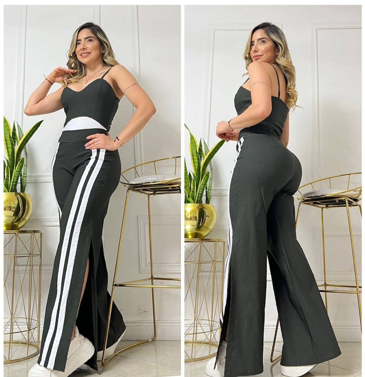 Compra conjunto mujer en bengalina licrada con pantalón bota campana, talla única ajustable a 6, 8 y 10. Moda colombiana moderna con envío rápido.