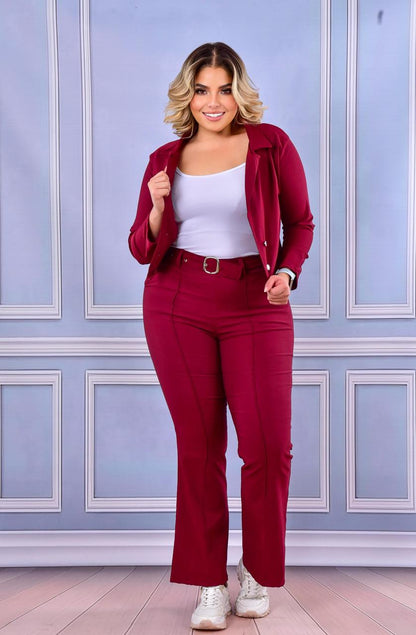 Conjunto femenino 3 piezas talla XL en bengalina licrada con pantalón bota ancha. Diseño moderno con envío rápido en Colombia.