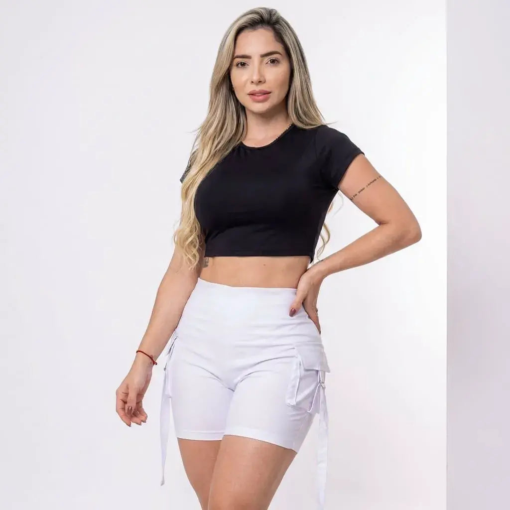 Compra conjunto short y camiseta en bengalina licrada para mujer, talla única ajustable a 6, 8 y 10. Moda femenina colombiana con excelente calidad y envío rápido.