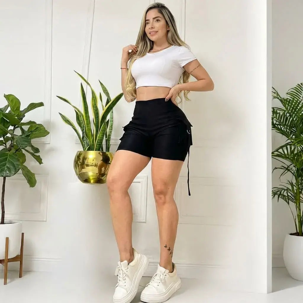 Compra conjunto short y camiseta en bengalina licrada para mujer, talla única ajustable a 6, 8 y 10. Moda femenina colombiana con excelente calidad y envío rápido.