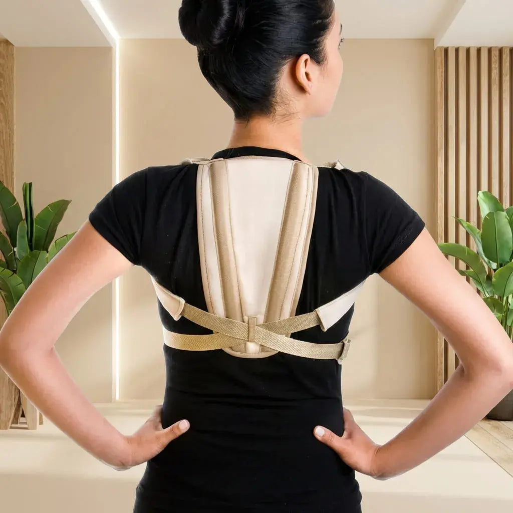 Corrector de postura ergonómico y ajustable para espalda y hombros. Soporte cómodo y discreto para uso diario en casa u oficina.