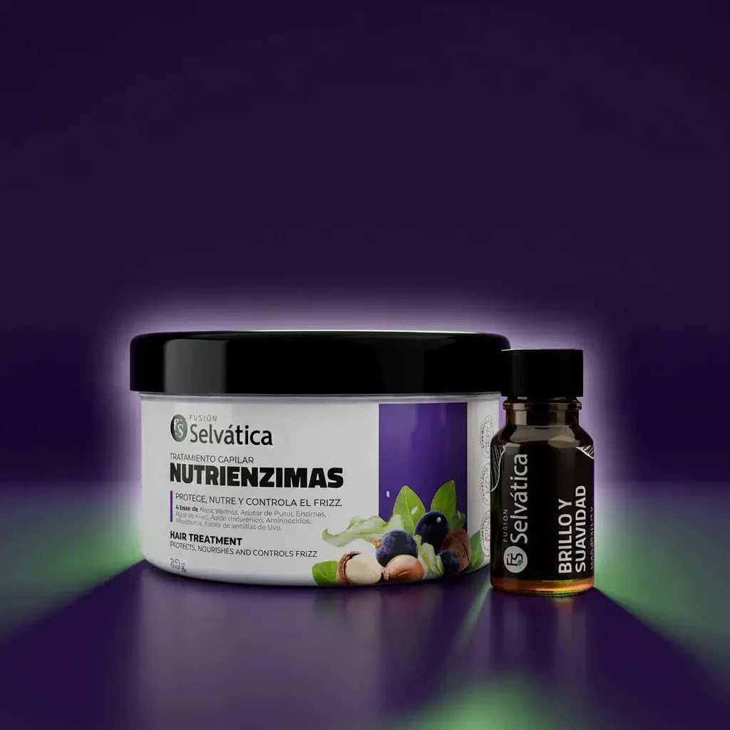 Dúo capilar antifrizz con tratamiento y ampolleta que hidrata, controla el encrespamiento y deja el cabello suave, brillante y manejable de forma natural.