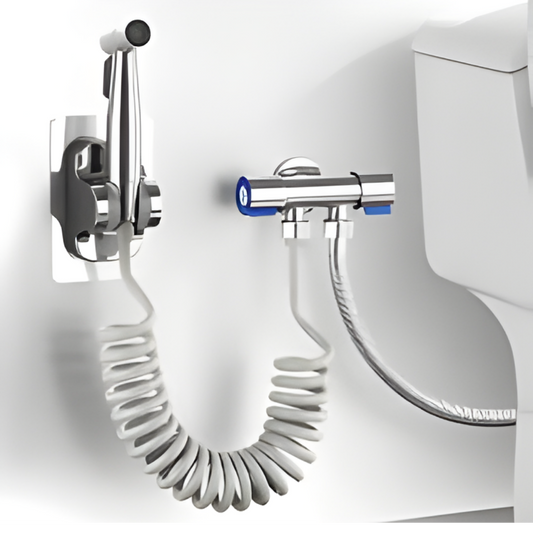 Ducha higiénica para inodoro con manguera flexible y gatillo de control. Fácil de instalar, ideal para limpieza personal y del baño.