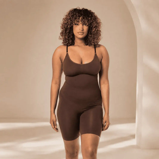 Compra enterizo body faja 360 para mujer, moldeador con control de abdomen y cintura, ajuste cómodo que estiliza la figura.