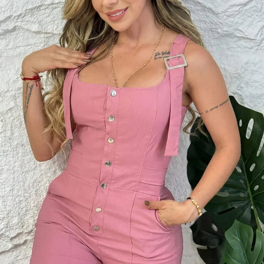 Compra enterizo deportivo en bengalina licrada, talla única ajustable a 6, 8 y 10. Moda fitness colombiana cómoda, moderna y con envío rápido.