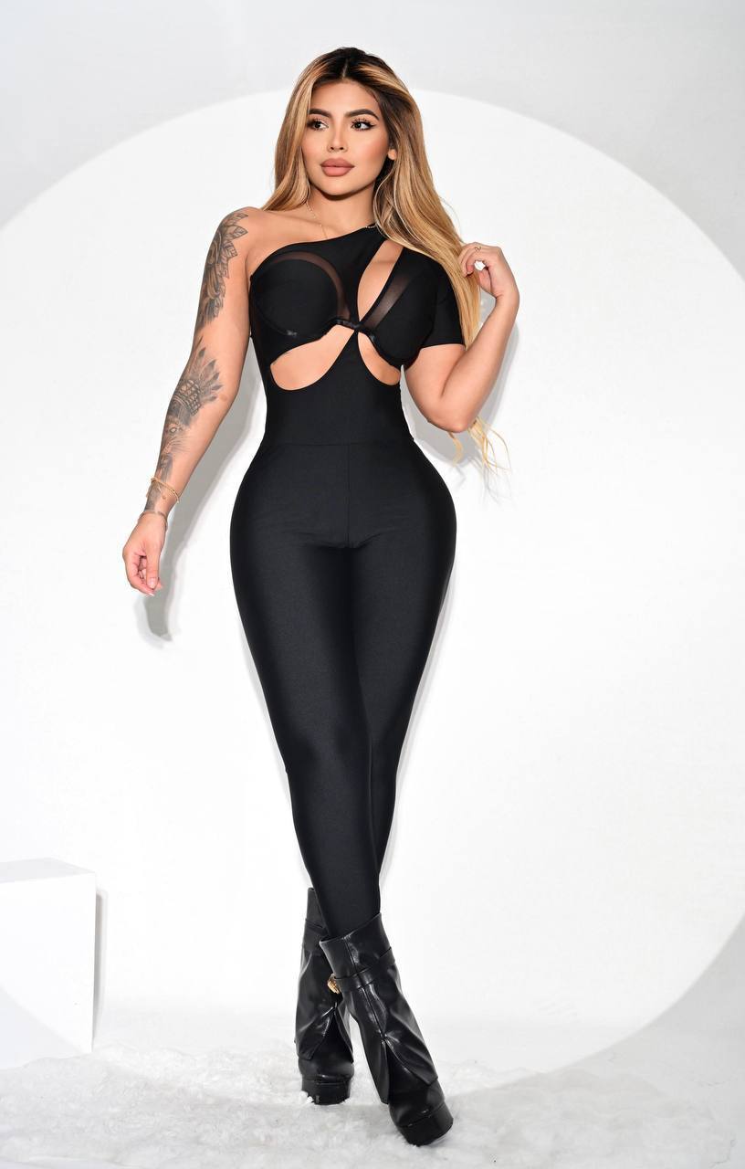 Compra enterizo Escorpión para mujer en polilycra, talla única elástica, moldeador y elegante que estiliza la figura y realza la silueta.