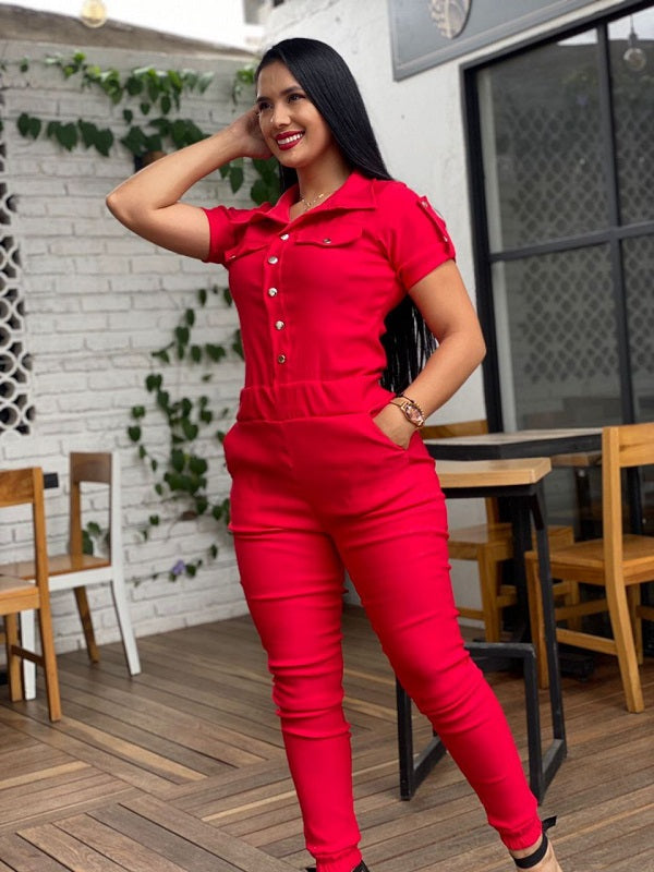 Enterizo femenino en bengalina licrada, talla única adaptable a 6, 8 y 10. Diseño moderno con envío rápido en Colombia.