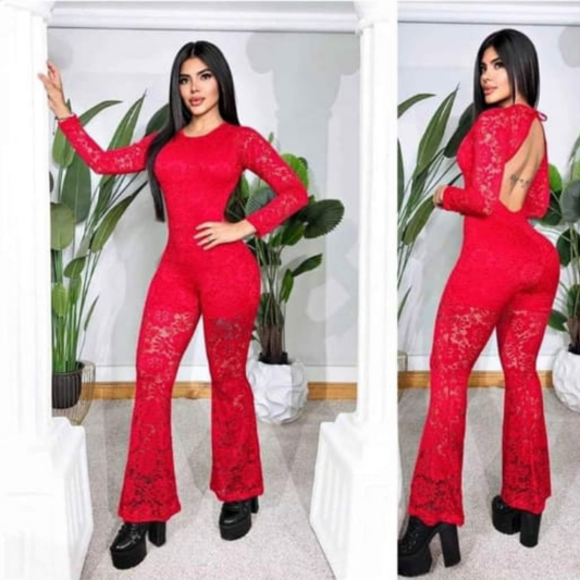 Compra enterizo para mujer en blonda elástica, ajustado al cuerpo con horma perfecta, disponible en tallas XS a XL y colores elegantes.