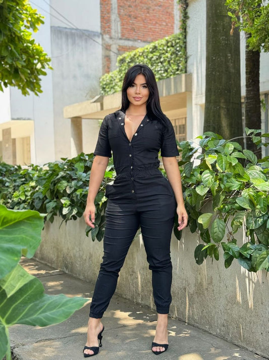 Compra enterizo para mujer Ref 0058J en bengalina licrada, moldeador y elegante, disponible en tallas S a XL con ajuste perfecto.