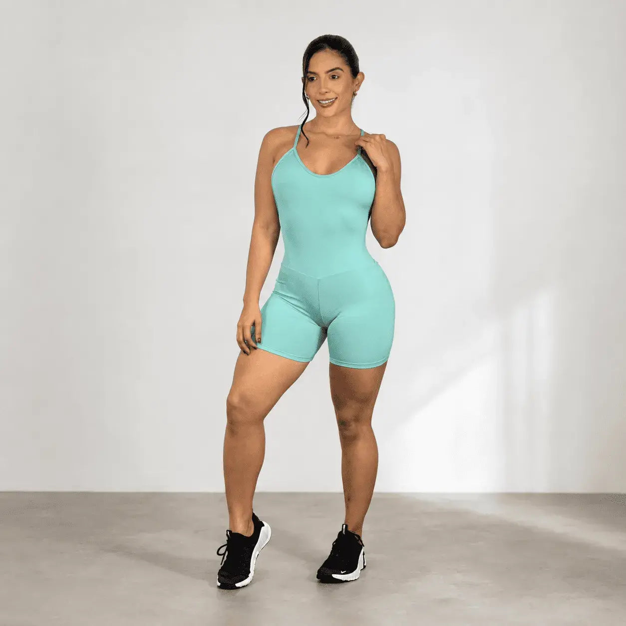 Compra enterizo push up para mujer, moldeador de alta compresión con efecto levanta glúteos y control abdominal, cómodo y elástico.