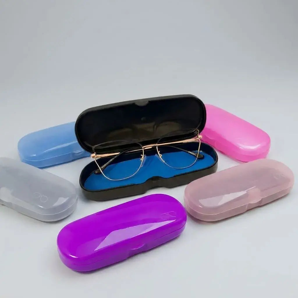 Estuche Cápsula Transparente DROPS para gafas. Protector rígido, portátil y compacto para lentes de sol, lectura y uso diario.