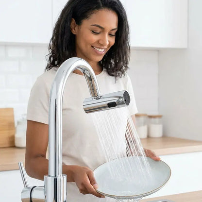 Extensor de grifo que optimiza el flujo y ayuda a ahorrar hasta un 50% de agua sin perder presión, ideal para cocina y baño.