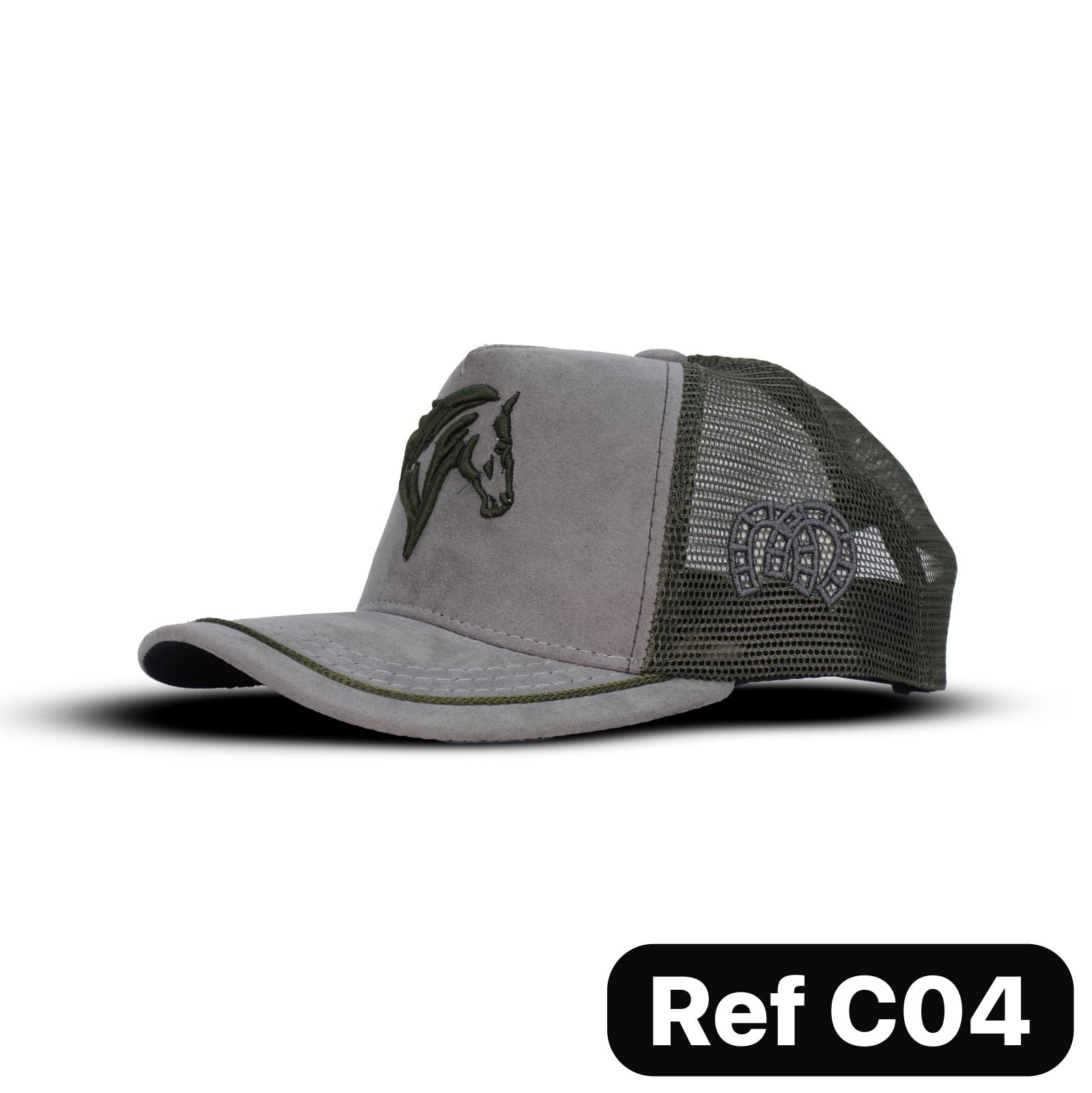 Gorras agropecuarias tipo trucker con malla trasera y cierre snapback ajustable. Frescas, resistentes y perfectas para trabajo en campo o uso diario.
