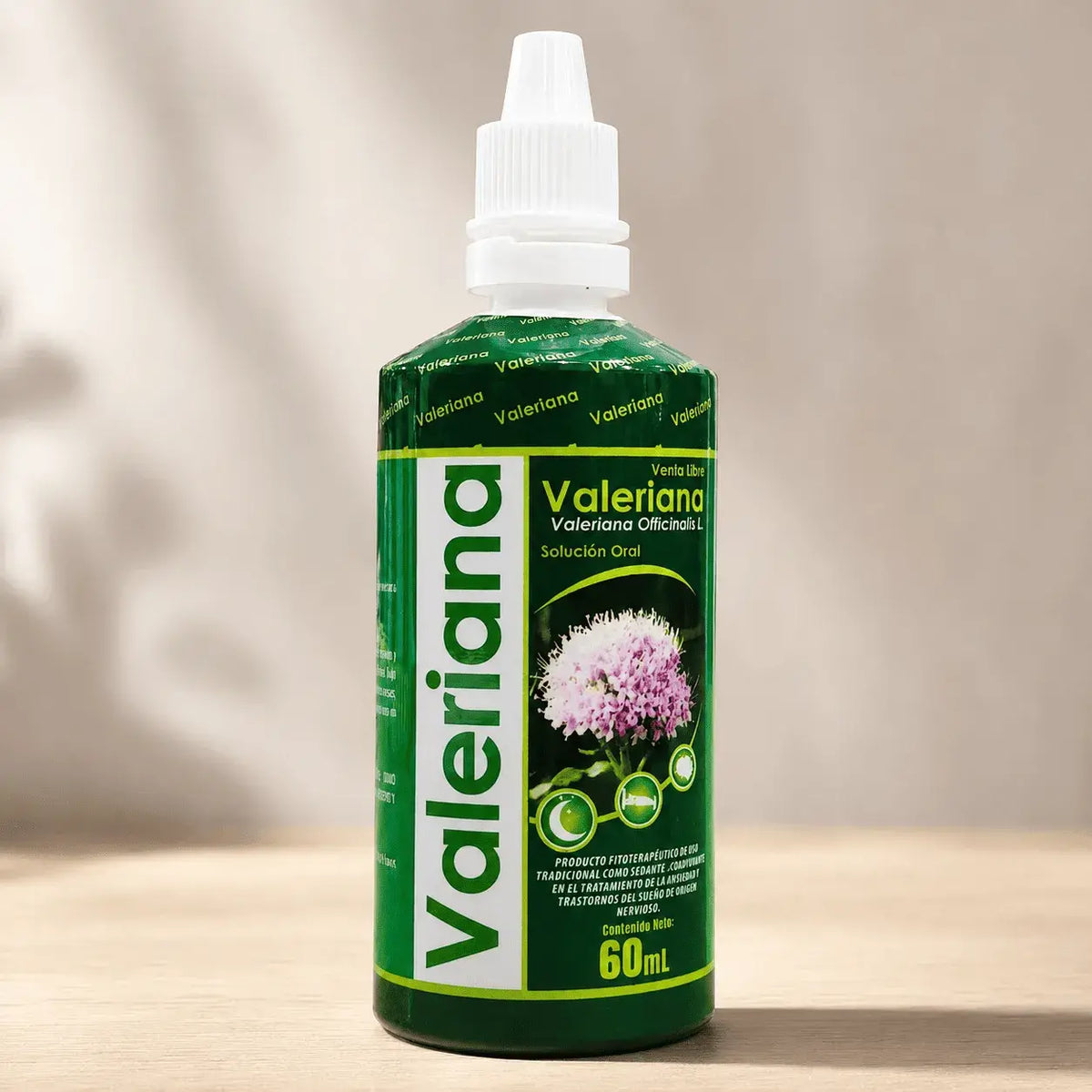 Gotas de valeriana Nature Health, una presentación líquida de uso tradicional para complementar rutinas de relajación, calma y descanso.