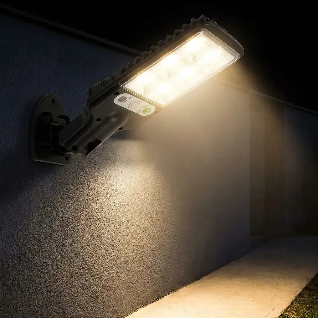 Lámpara Solar LED exterior de 30W con sensor de movimiento, 3 modos de iluminación, cobertura de 180° y protección IP66 para jardín, patio y fachada.