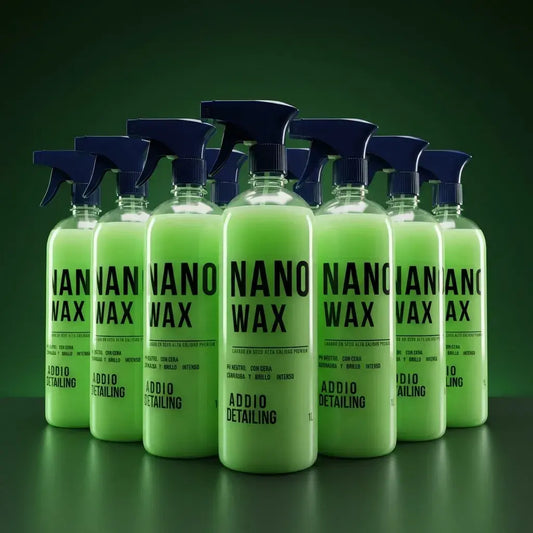 Lavado en seco automotriz 1 litro con cera de carnauba. Limpia, da brillo y protege la pintura sin necesidad de agua. Ideal para mantenimiento rápido.