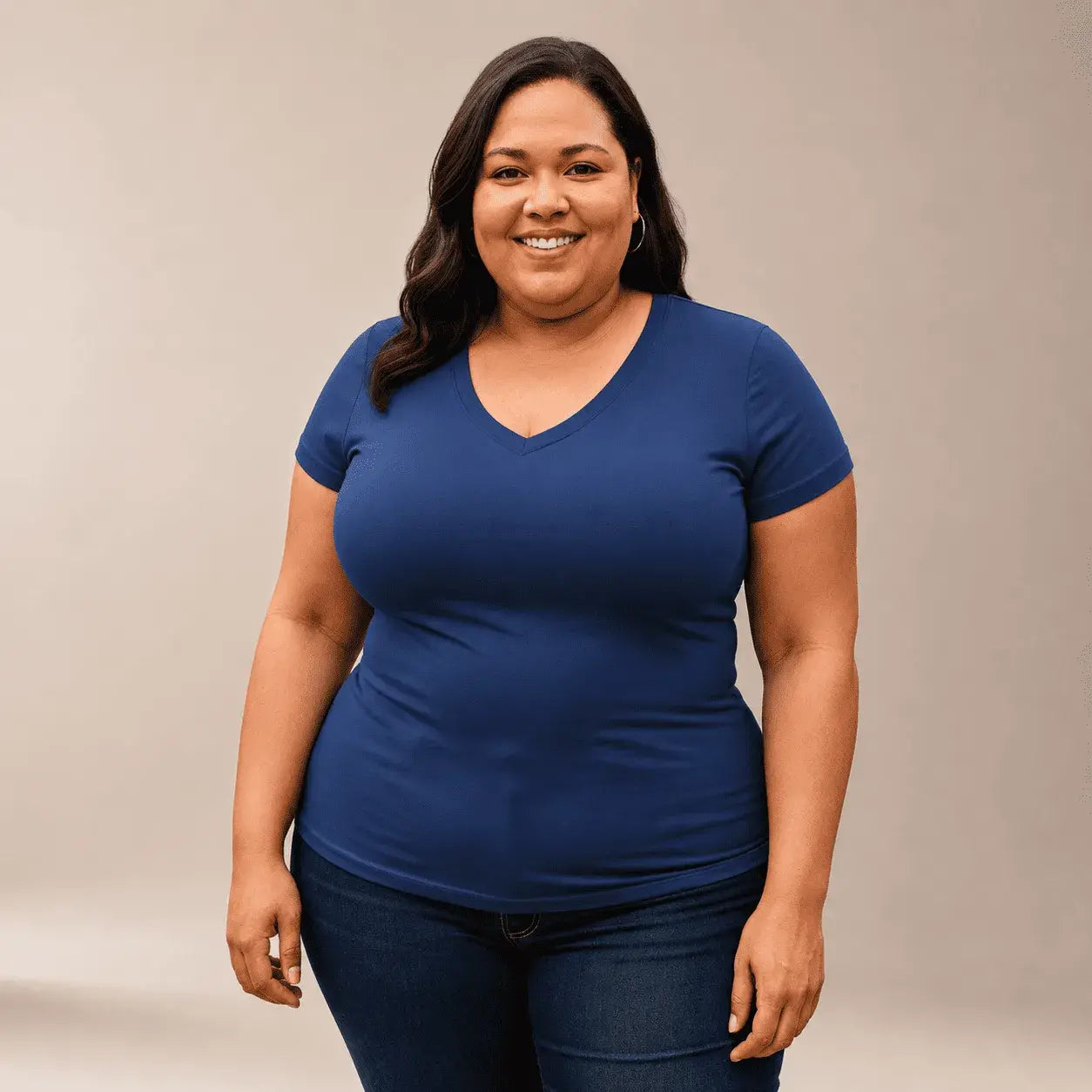 Compra pack de 5 blusas básicas para mujer manga corta en franela licrada, cómodas y frescas, talla XL con colores surtidos.