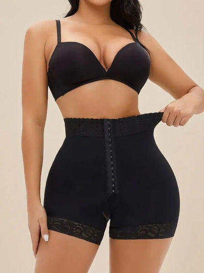 Panty moldeador de compresión dual con control abdominal, efecto levanta cola, powernet, lycra nylon y diseño discreto para uso diario o eventos.