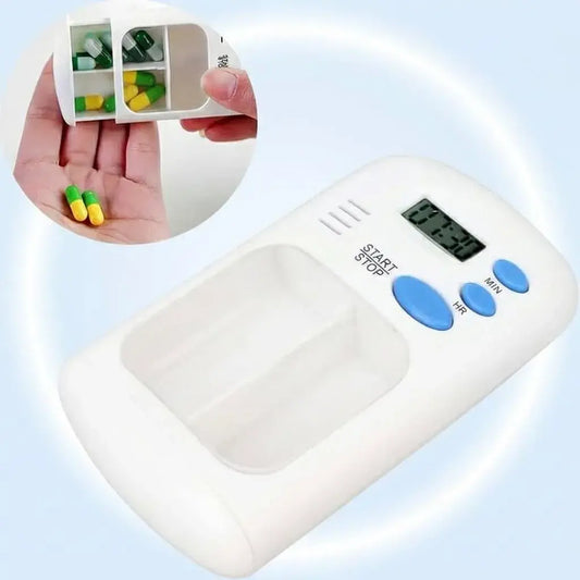 Pastillero inteligente con pantalla digital y 6 alarmas programables para recordar la toma de medicamentos a tiempo.