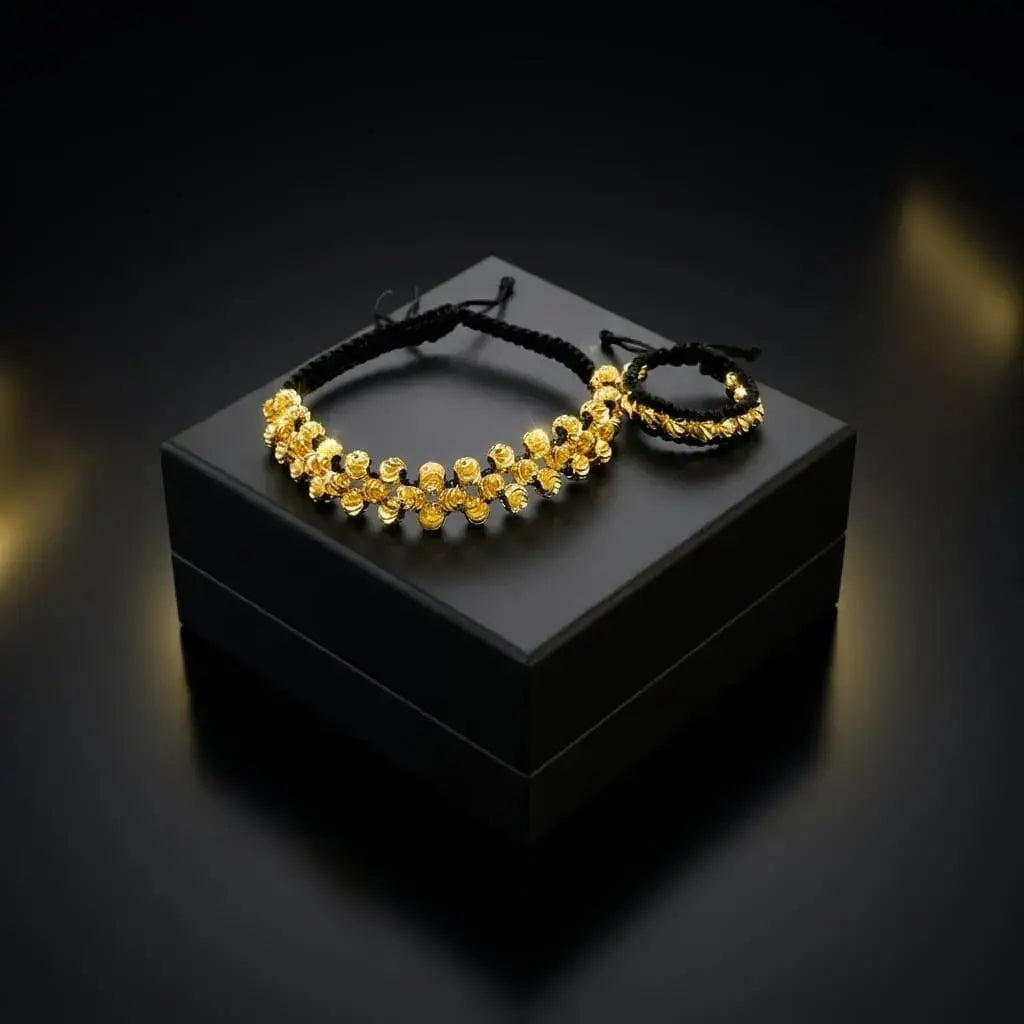 Set de pulsera 3 carriles diamantada con anillo en rodio hipoalergénico y acabado brillante. Accesorio elegante para uso diario, ocasiones especiales o regalo.